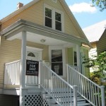 3134 N Oakley