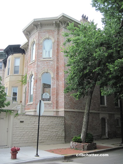 Love Fireplaces This Victorian Italianate Has Five 2000 N