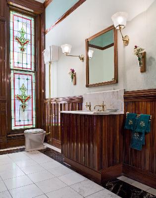 1501-w-jackson-bathroom.jpg