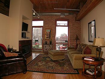 sexton-lofts-_624-livingroom.jpg