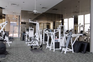 535-n-michigan-workout-room.jpg