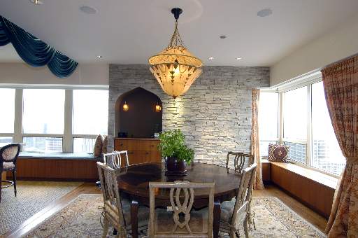 800-n-michigan-diningroom.jpg