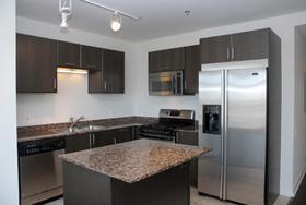 erie-on-the-park-_1702-kitchen.jpg