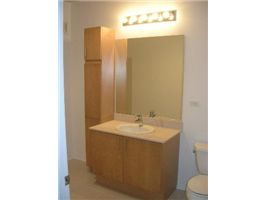 vetro-_1309-bathroom.jpg