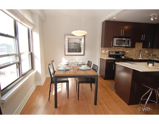 2930-n-sheridan-2-bedroom-diningroom.jpg