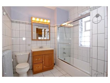 918-w-winona-_401-bathroom-approved.jpg