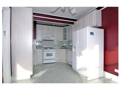 918-w-winona-_401-kitchen-approved.jpg
