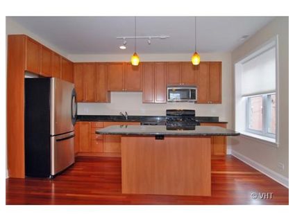 1848-w-waveland-_2e-kitchen-approved.jpg