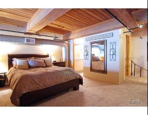 1000-w-washington-_144-bedroom-approved.jpg