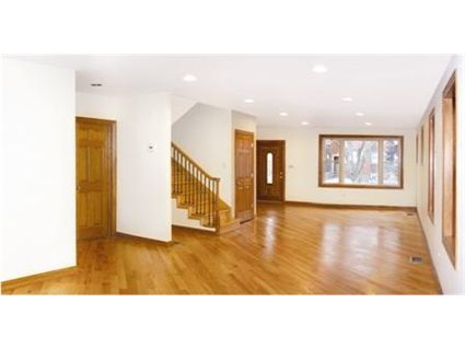 4846-n-lawndale-livingroom-approved.jpg