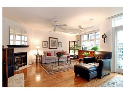 1616-n-larrabee-livingroom-approved.jpg