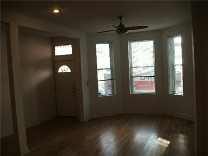 3510-n-ashland-livingroom-approved.jpg