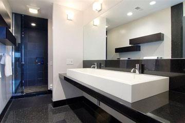 14-n-peoria-_6g-bathroom-approved.jpg