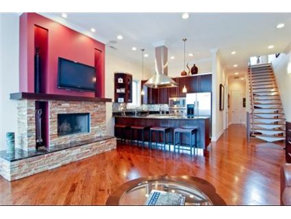 1131-w-addison-_3-kitchen.jpg