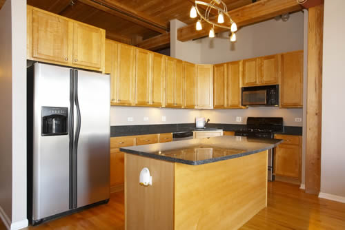 2806-n-oakley-405-kitchen-approved.jpg