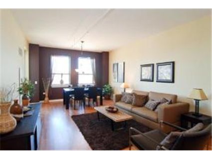 437-w-division-living-room-approved.jpg
