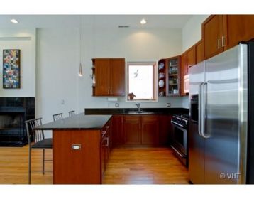 1309-n-greenview-_3-kitchen-approved.jpg
