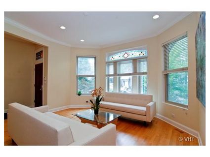 2235-w-homer-livingroom-approved.jpg