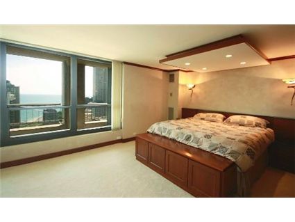 1030-n-state-_30efg-bedroom-approved.jpg