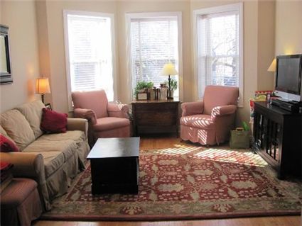 3705-n-lakewood-_2f-living-room-approved.jpg