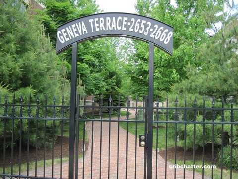 2662-n-geneva-terrace-entrance.jpg